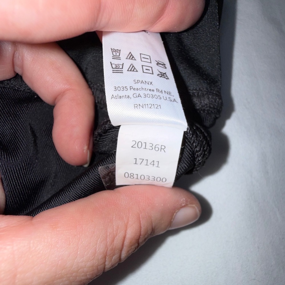 SPANX Faux Leather Moto Leggings Womens L Black High Rise 20136R‎ Ribbed - Picture 6 of 8